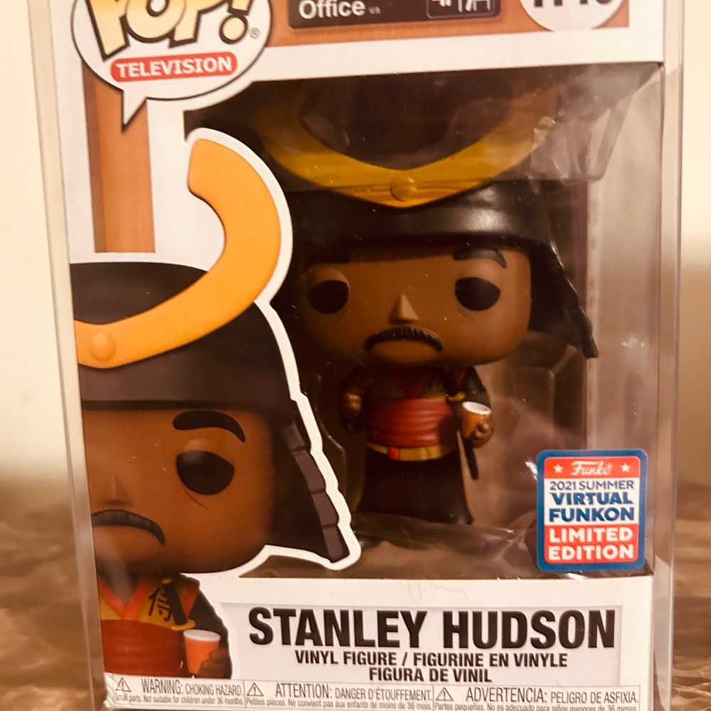Funko Pop! The Office Stanley Hudson #1145 FunKon 2021 Limited Edition Damaged